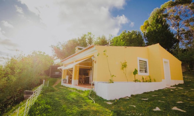 Mocarria House | 2Bedroom house with Swimming Pool and View