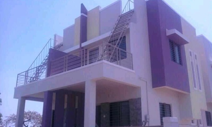Nashik Apartment | 2BHK AC Row House Bunglow in good locality
