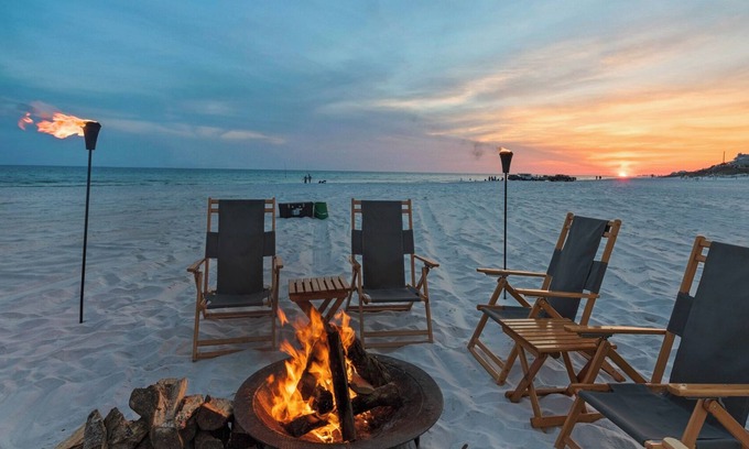 Cassine Village House | 2br/2.5ba, Pool, Tennis, Beach Access!