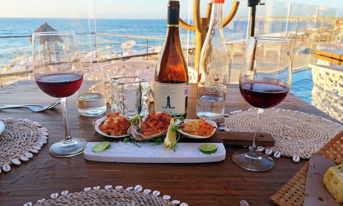 Olimpica Condo | 2BR condo in an excellent quiet location next to the beach. La Joya condos.