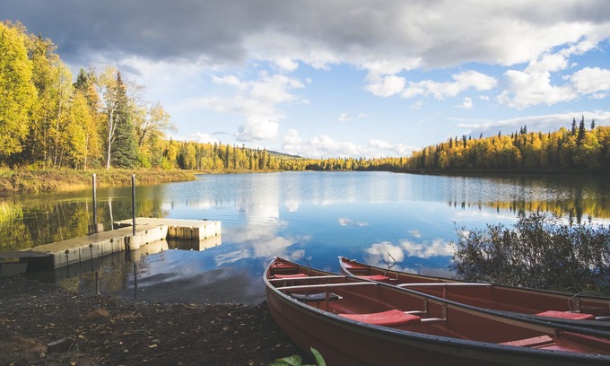 Osage Beach Condo | 2BR Getaway for Families Lake & Pool View Pets Beach W&D & Slip Trailer Parking