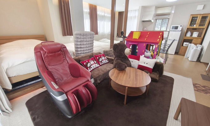 Maiko Villa | 2min walk to Maiko Ski Resort 1 group only pets ok