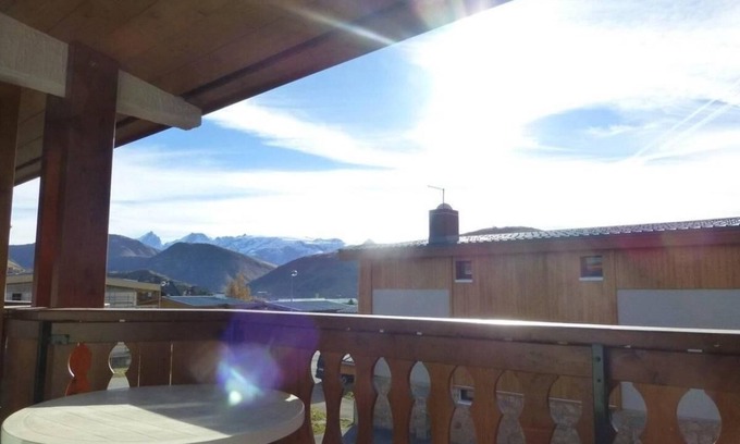 Jeux Apartment | 2nd floor, balcony, tv, ski locker, 30m², Alpe d'Huez