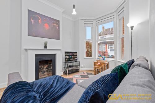 Cann Hall House | 3 Bed Home in Forest Gate - Waltham Forest