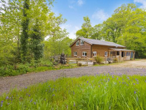 Chulmleigh House | 3 Bed in Chulmleigh 87779