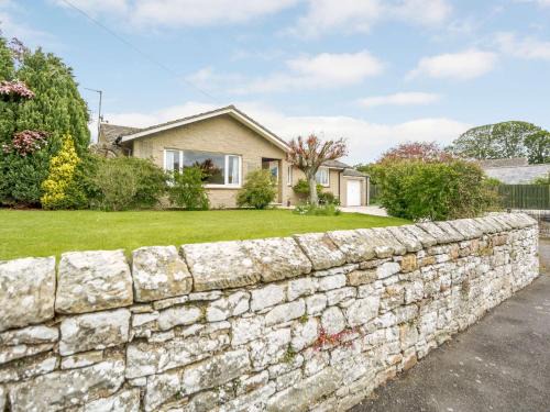 Rennington House | 3 Bed in Craster 82988