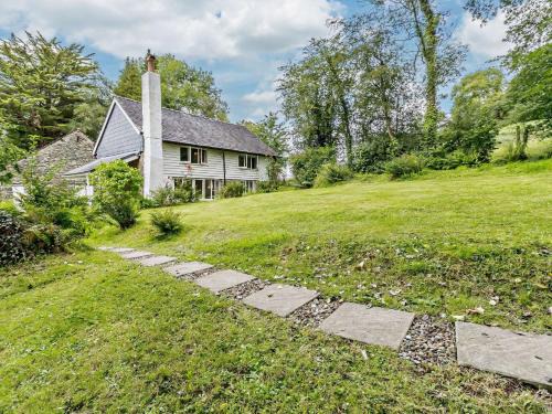 Machynlleth House | 3 Bed in Machynlleth 93083