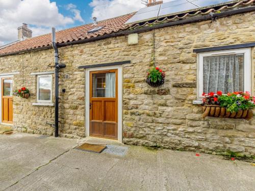 Newton-on-Rawcliffe House | 3 Bed in Pickering 88958