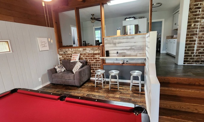 Savannah House | 3-bedroom 3 bath house w/dock minutes from downtown Savannah