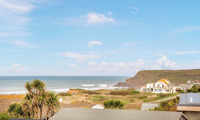 Widemouth Bay Cottage | 3 bedroom accommodation in Widemouth Bay, near Bude