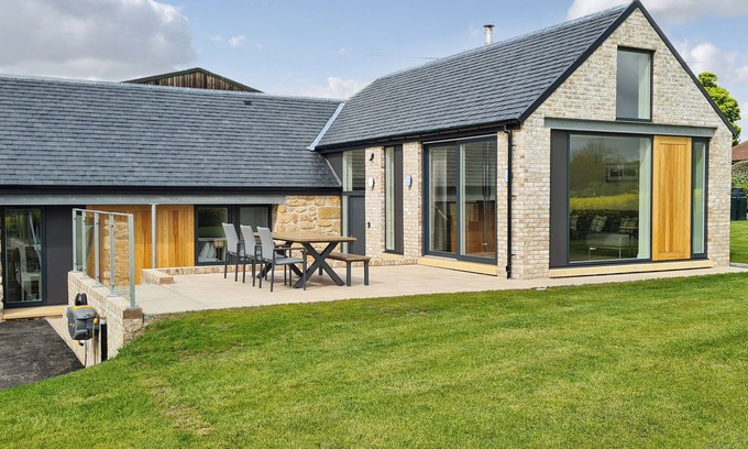 Linlithgow Cottage | 3 bedroom accommodation in Linlithgow