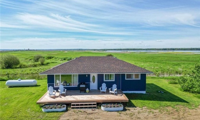 West Central Saskatchewan Cottage | 3 Bedroom Cottage at Delaronde Resort