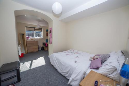 Thorpe Satchville Apartment | 3 Bedroom Ensuite Apartment Deacon house Leicester Min 2 weeks