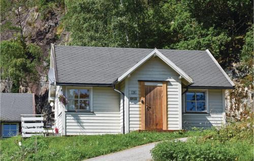 Vallavik House | 3 Bedroom Lovely Home In Vallavik