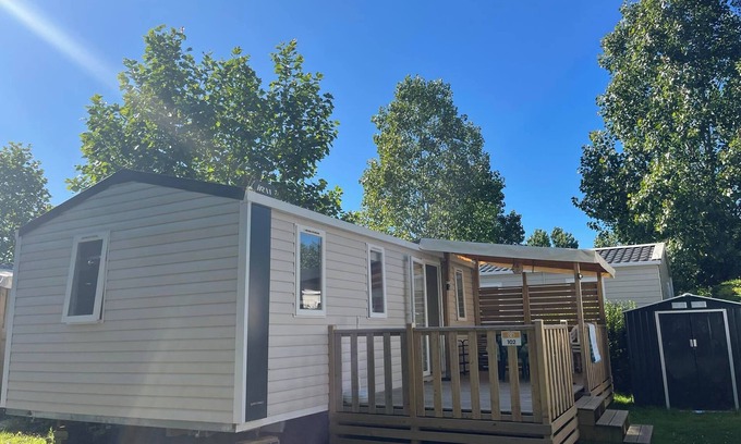 Ouistreham House | 3 bedroom mobile home in NORMANDY. Plage at 2.5 km.