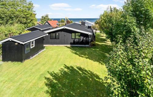 Strøby Ladeplads House | 3 Bedroom Stunning Home In Strøby