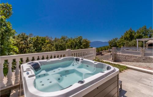 Smrika House | 3 Bedroom Stunning Home In Smrika