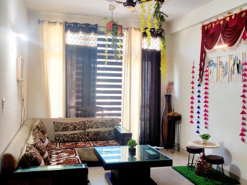 Landran Apartment | 3 BHK Condo For Family On Manali Expressway