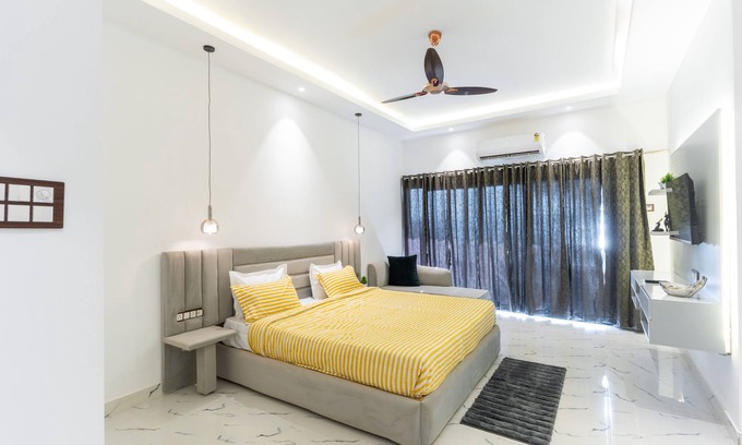 Kudal Villa | 3 BHK Private villa with pool, WiFi, AC and Kitchen & Car Parking