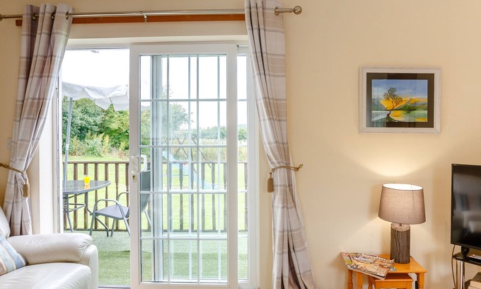 Pentraeth Cottage | 3 Black Horse Cottages