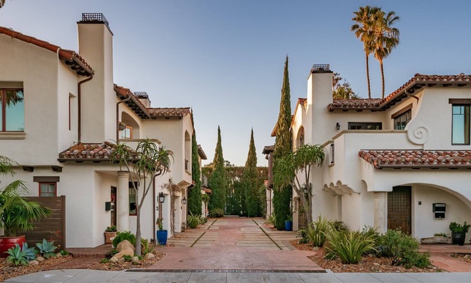 West Beach Condo | 3 Blocks to beach and Funk zone, World Class Living, luxury