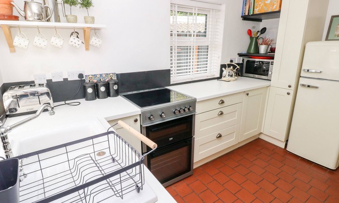 Narberth Cottage | 3 Bridge Villas