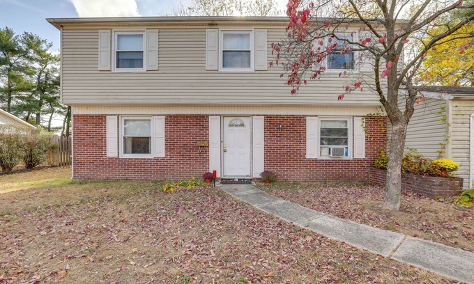 Willingboro House | 3 Mi to Mill Creek Park: Willingboro Home w/Grill