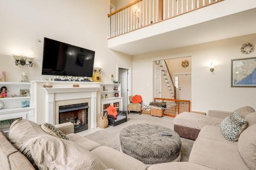 Lower Township House | 3 Mi to Shore Spacious Gem with Yard in Cape May