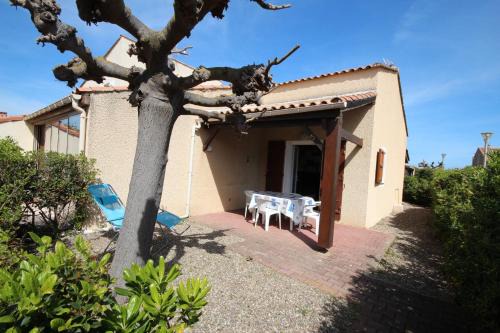 Portiragnes-Plage Villa | 300m de la plage, adorable maison 2 chambres 4-6 couchages terrasse parking privatif LRSEN63