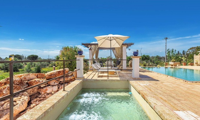 Taurisano Villa | 3034 Villetta La Cornola by Barbarhouse