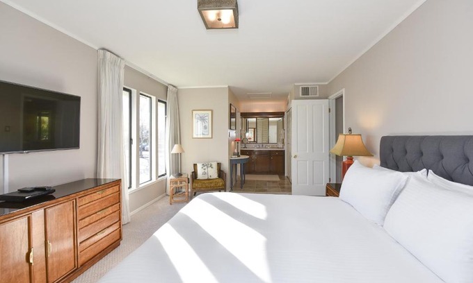 Napa Apartment | 305 Northgate at Silverado in Napa condo