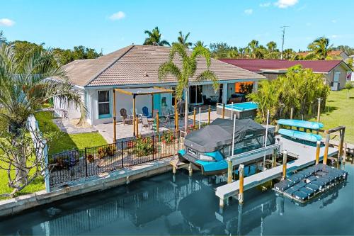 Bayview Park House | 306 Jack Drive