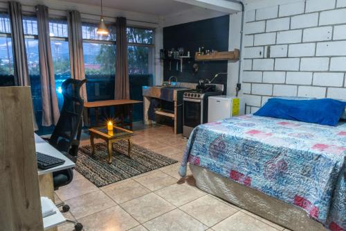 Ciudad Cariari Apartment | 31M Studio Apartment Bosques de Dona Rosa