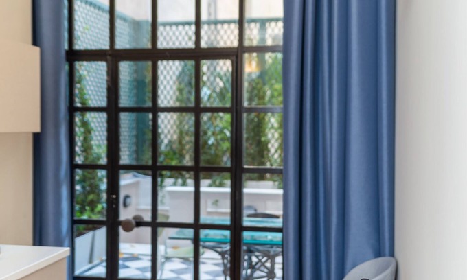 Athens City Centre House | 33 Solonos Suites