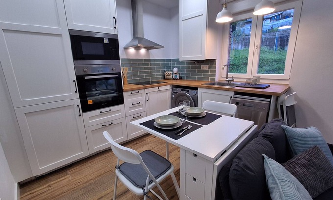 Langreo Apartment | 33A03 Apto para 4 pax en Langreo