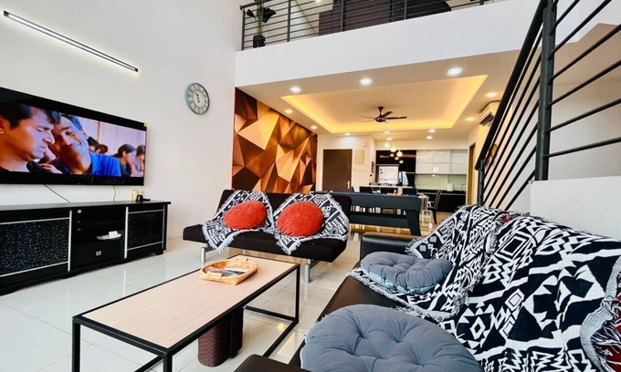 Benggali Condo | 360 View!
