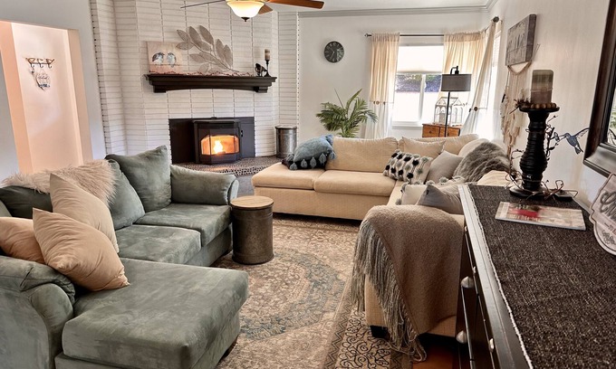 Fallbrook House | 3Bd/2b home, near wedding locations, wineries, Temecula, Resort & Casinos, Views