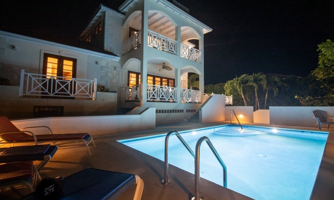 Clinketts House | ☆ 3Bdrm 3.5 Bath Private Home w Brand New Pool Steps to Beach
