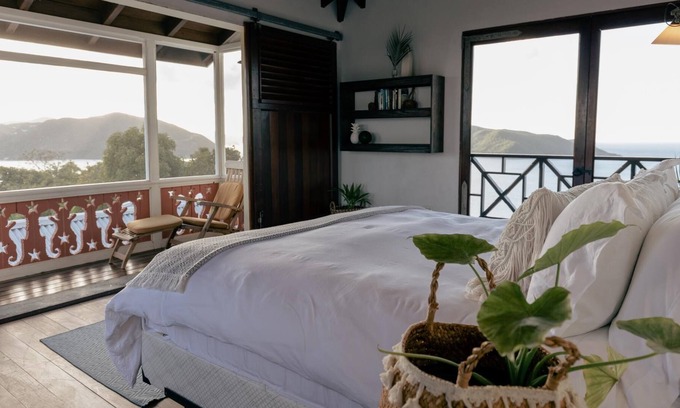 Other Islands Villa | 3bed 3 bath villa w/ natural plunge pool on private island