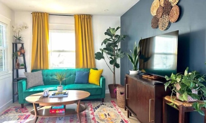 Stockton House | 3BR Craftsman with King Bed: Near Downtown, Airport, Beaches, Military & the Zoo