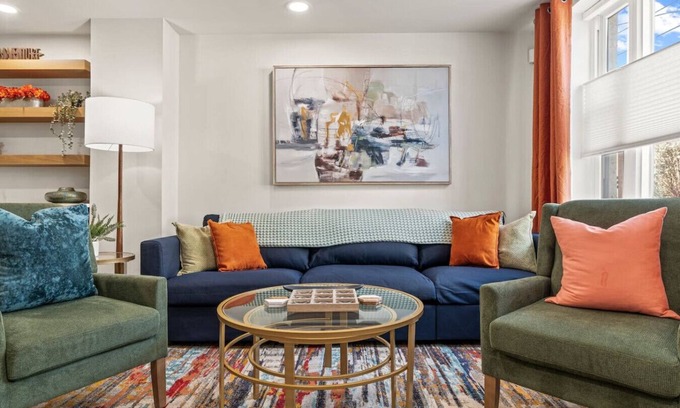 Southwest Center City House | 3BR Gem in Graduate Hospital