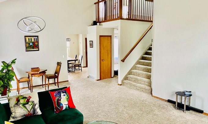 Briargate House | 3br home 2br unit close to USAFA with fireplace