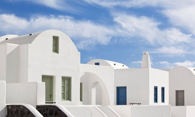 Megalochori House | 3BR Villa Private Pool Caldera & Volcano View