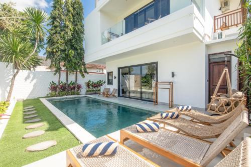 Batubelig Villa | 4 Bd With Ac, Paddy View, 4mins Beach Seminyak