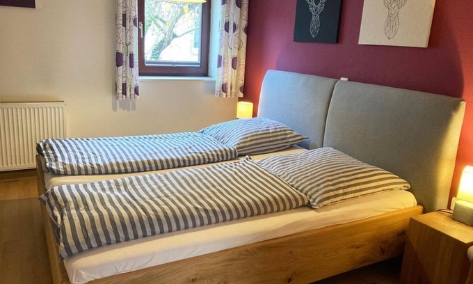 Winden Apartment | 4-bed apartment "Vino Rosso" - Hofschänke