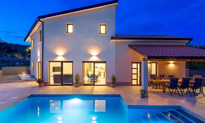 Viskovo House | 4 bedroom nice home in Rijeka