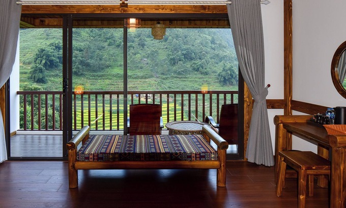 Lao Cai Resort | 4-bedroom resort in terrific Lao Cai with WiFi, AC