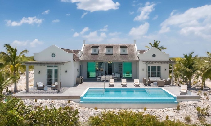 Big Ambergris Cay Resort | 4 BR All-Inclusive Villa @ Ambergris Cay: Puesta del Sol
