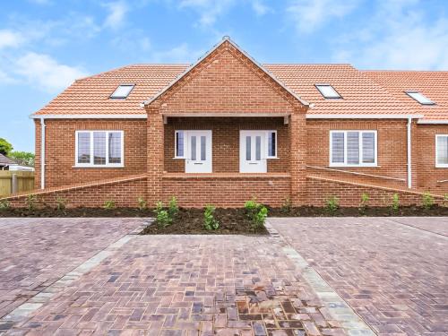 Mablethorpe and Sutton House | 4 Dawson Court - Uk33414