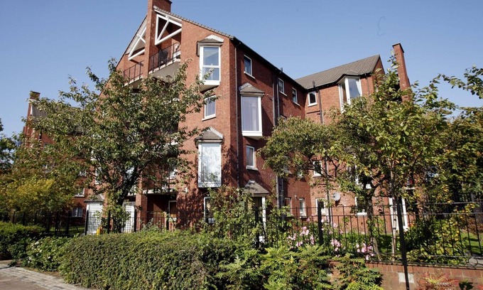 Belfast Central District Apartment | 4* Lagan View 🍀 Beautiful views & perfect location for sightseeing in the city.